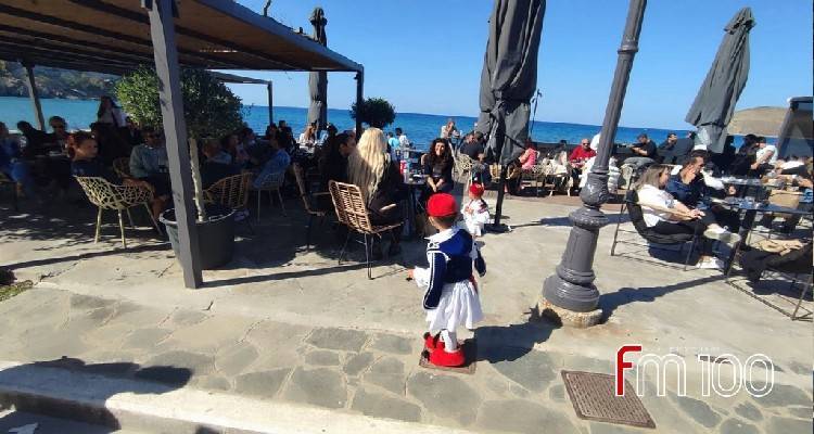 Μύρινα: Βόλτα στο Ρωμέικο μετά την παρέλαση (photos)