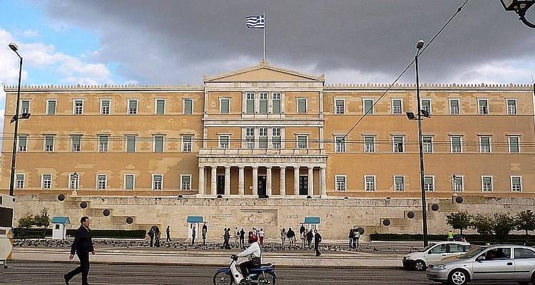 &Delta;&epsilon;&nu; &sigma;&upsilon;&gamma;&kappa;&epsilon;&nu;&tau;&rho;ώ&theta;&eta;&kappa;&alpha;&nu; &omicron;&iota; 180 | &Kappa;&alpha;&iota; &tau;ώ&rho;&alpha; &sigma;&epsilon; &tau;&rho;&omicron;&chi;&iota;ά &epsilon;&kappa;&lambda;&omicron;&gamma;ώ&nu; &eta; &chi;ώ&rho;&alpha;