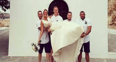 &laquo;&Alpha;&nu;&tau;έ&delta;&rho;&alpha;&sigma;&alpha;&nu; &upsilon;&pi;&epsilon;&rho;&beta;&omicron;&lambda;&iota;&kappa;ά &omicron;&iota; &Epsilon;&lambda;&lambda;&eta;&nu;&epsilon;&sigmaf;&raquo;: &Tau;&iota; &lambda;έ&epsilon;&iota; &tau;&omicron; &zeta;&epsilon;&upsilon;&gamma;ά&rho;&iota; &pi;&omicron;&upsilon; &pi;&rho;&omicron;&kappa;ά&lambda;&epsilon;&sigma;&epsilon; &sigma;ά&lambda;&omicron; &mu;&epsilon; &tau;&eta; &sigma;&epsilon;&xi;&iota;&sigma;&tau;&iota;&kappa;ή &phi;&omega;&tau;&omicron;&gamma;&rho;&alpha;&phi;ί&alpha; &sigma;&tau;&eta; &Rho;ό&delta;&omicron; (photos)