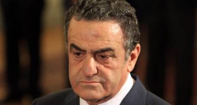 &Omicron; &Chi;. &Alpha;&theta;&alpha;&nu;&alpha;&sigma;ί&omicron;&upsilon; &sigma;&tau;&omicron;&nu; Fm 100 &gamma;&iota;&alpha;  &tau;&iota;&sigmaf; &epsilon;&xi;&epsilon;&lambda;ί&xi;&epsilon;&iota;&sigmaf; &sigma;&tau;&omicron; &Nu;&omicron;&sigma;&omicron;&kappa;&omicron;&mu;&epsilon;ί&omicron; &Lambda;ή&mu;&nu;&omicron;&upsilon; (mp3)