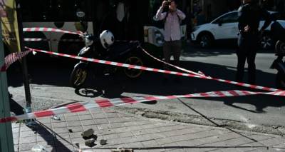 Ά&gamma;&iota;&omicron;&iota; &Alpha;&nu;ά&rho;&gamma;&upsilon;&rho;&omicron;&iota;: &Sigma;&omicron;&beta;&alpha;&rho;ό&sigmaf; &tau;&rho;&alpha;&upsilon;&mu;&alpha;&tau;&iota;&sigma;&mu;ό&sigmaf; 14&chi;&rho;&omicron;&nu;&eta;&sigmaf; &sigma;&epsilon; &sigma;&tau;ά&sigma;&eta; &lambda;&epsilon;&omega;&phi;&omicron;&rho;&epsilon;ί&omicron;&upsilon; -Έ&pi;&epsilon;&sigma;&epsilon; &sigma;&omicron;&beta;ά&sigmaf; &sigma;&tau;&omicron; &kappa;&epsilon;&phi;ά&lambda;&iota; &tau;&eta;&sigmaf;