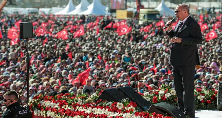 Απτόητος ο στριμωγμένος Ερντογάν: Είναι ώρα να κάνουμε τζαμί την Αγιά Σοφιά