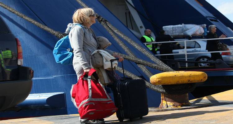 &Sigma;&omicron;&beta;&alpha;&rho;ά &pi;&rho;&omicron;&beta;&lambda;ή&mu;&alpha;&tau;&alpha; &sigma;&tau;&alpha; &delta;&rho;&omicron;&mu;&omicron;&lambda;ό&gamma;&iota;&alpha; &tau;&omega;&nu; &pi;&lambda;&omicron;ί&omega;&nu; &sigma;ή&mu;&epsilon;&rho;&alpha; &lambda;ό&gamma;&omega; &tau;&eta;&sigmaf; &alpha;&pi;&epsilon;&rho;&gamma;ί&alpha;&sigmaf;