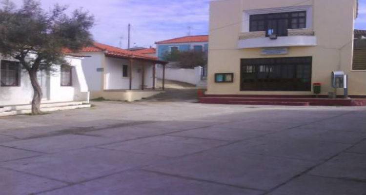 &Kappa;&alpha;&rho;&pi;ά&sigma;&iota;: &Tau;&alpha; &alpha;&pi;&omicron;&tau;&epsilon;&lambda;έ&sigma;&mu;&alpha;&tau;&alpha; &tau;&eta;&sigmaf; &tau;&omicron;&pi;&iota;&kappa;ή&sigmaf; &kappa;&omicron;&iota;&nu;ό&tau;&eta;&tau;&alpha;&sigmaf;