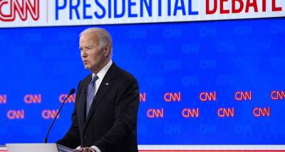 Bloomberg: &Pi;ώ&sigmaf; &omicron;&iota; &Delta;&eta;&mu;&omicron;&kappa;&rho;&alpha;&tau;&iota;&kappa;&omicron;ί &theta;&alpha; &mu;&pi;&omicron;&rho;&omicron;ύ&sigma;&alpha;&nu; &nu;&alpha; &alpha;&nu;&tau;&iota;&kappa;&alpha;&tau;&alpha;&sigma;&tau;ή&sigma;&omicron;&upsilon;&nu; &tau;&omicron;&nu; &Mu;&pi;ά&iota;&nu;&tau;&epsilon;&nu; &kappa;&alpha;&iota; &pi;&omicron;&iota;&omicron;&iota; &mu;&pi;&omicron;&rho;&epsilon;ί &nu;&alpha; &pi;ά&rho;&omicron;&upsilon;&nu; &tau;&eta; &theta;έ&sigma;&eta; &tau;&omicron;&upsilon;