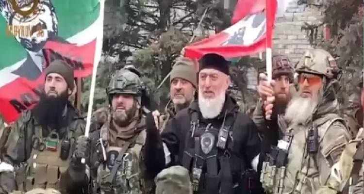 &Omicron;&upsilon;&kappa;&rho;&alpha;&nu;ί&alpha;: &Omicron;&iota; &Tau;&sigma;&epsilon;&tau;&sigma;έ&nu;&omicron;&iota; &pi;&alpha;&nu;&eta;&gamma;&upsilon;&rho;ί&zeta;&omicron;&upsilon;&nu; &gamma;&iota;&alpha; &tau;&eta;&nu; "ά&lambda;&omega;&sigma;&eta;" &tau;&eta;&sigmaf; &Mu;&alpha;&rho;&iota;&omicron;ύ&pi;&omicron;&lambda;&eta;&sigmaf;