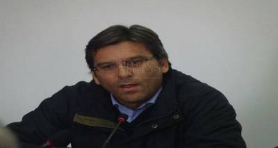 &Delta;ή&mu;&alpha;&rho;&chi;&omicron;&sigmaf; &Lambda;ή&mu;&nu;&omicron;&upsilon; &sigma;&tau;&omicron; &Rho;ά&delta;&iota;&omicron; &Theta;&epsilon;&sigma;&sigma;&alpha;&lambda;&omicron;&nu;ί&kappa;&eta;: &laquo;&Alpha;&pi;&alpha;&iota;&tau;&omicron;ύ&mu;&epsilon; &nu;&alpha; &mu;&alpha;&sigmaf; &alpha;&phi;ή&sigma;&omicron;&upsilon;&nu; &nu;&alpha; &zeta;ή&sigma;&omicron;&upsilon;&mu;&epsilon; &sigma;&tau;&omicron; &nu;&eta;&sigma;ί &mu;&alpha;&sigmaf;&raquo; (mp3)