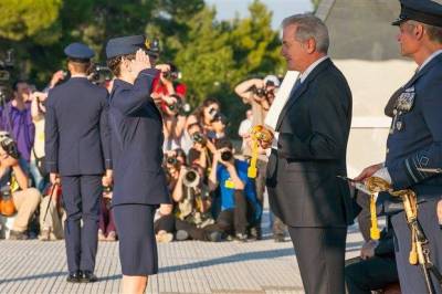 &Tau;&rho;&omicron;&pi;&omicron;&lambda;&omicron;&gamma;ί&alpha; &Alpha;&beta;&rho;&alpha;&mu;ό&pi;&omicron;&upsilon;&lambda;&omicron;&upsilon; &gamma;&iota;&alpha; &nu;&alpha; &laquo;&pi;&epsilon;&tau;ά&epsilon;&iota;&raquo; &omega;&sigmaf; &upsilon;&pi;&omicron;&upsilon;&rho;&gamma;ό&sigmaf; Ά&mu;&upsilon;&nu;&alpha;&sigmaf; &mu;&epsilon; &tau;&omicron; &pi;&rho;&omega;&theta;&upsilon;&pi;&omicron;&upsilon;&rho;&gamma;&iota;&kappa;ό &alpha;&epsilon;&rho;&omicron;&sigma;&kappa;ά&phi;&omicron;&sigmaf;