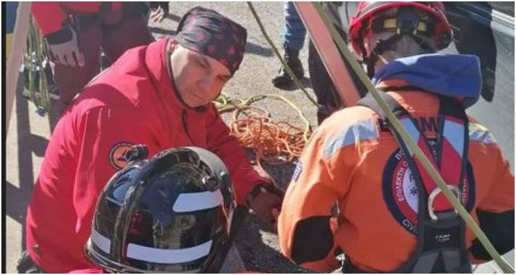 &Alpha;&pi;ό &tau;&eta;&nu; &Tau;&omicron;&upsilon;&rho;&kappa;ί&alpha; &sigma;&tau;&eta; &Mu;&upsilon;&tau;&iota;&lambda;ή&nu;&eta; oi 35 &epsilon;&theta;&epsilon;&lambda;&omicron;&nu;&tau;έ&sigmaf; &tau;&eta;&sigmaf; &Epsilon;&Pi;&Omicron;&Mu;&Epsilon;&Alpha; | &Tau;&omicron;&upsilon;&sigmaf; &beta;&rho;&alpha;&beta;&epsilon;ύ&epsilon;&iota; &gamma;&iota;&alpha; &tau;&eta; &sigma;&upsilon;&nu;&epsilon;&iota;&sigma;&phi;&omicron;&rho;ά &tau;&omicron;&upsilon;&sigmaf; &eta; &Pi;&epsilon;&rho;&iota;&phi;έ&rho;&epsilon;&iota;&alpha;