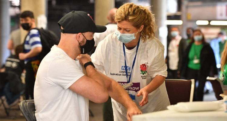 Βρετανία- Κoρονοϊός: Τρομάζει τους επιστήμονες η ινδική μετάλλαξη
