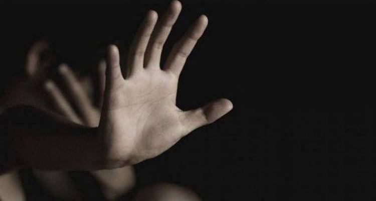 &Lambda;ή&mu;&nu;&omicron;&sigmaf; | &Alpha;&nu;ή&lambda;&iota;&kappa;&omicron;&iota; &alpha;&pi;&epsilon;ί&lambda;&eta;&sigma;&alpha;&nu; 10&chi;&rho;&omicron;&nu;&omicron; &alpha;&gamma;ό&rho;&iota;: &laquo;&Theta;&alpha; &pi;&epsilon;&theta;ά&nu;&epsilon;&iota;&sigmaf;&raquo;