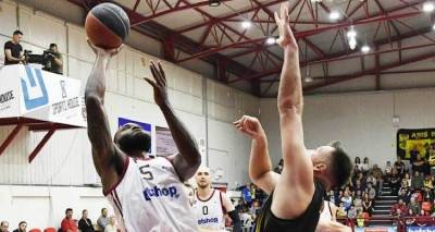 Ή&phi;&alpha;&iota;&sigma;&tau;&omicron;&sigmaf; - Ά&rho;&eta;&sigmaf; 85-59: &Eta; &omicron;&mu;ά&delta;&alpha; &tau;&eta;&sigmaf; &Lambda;ή&mu;&nu;&omicron;&upsilon; &delta;&iota;έ&lambda;&upsilon;&sigma;&epsilon; &tau;&omicron;&upsilon;&sigmaf; &laquo;&kappa;&iota;&tau;&rho;&iota;&nu;ό&mu;&alpha;&upsilon;&rho;&omicron;&upsilon;&sigmaf;&raquo;!