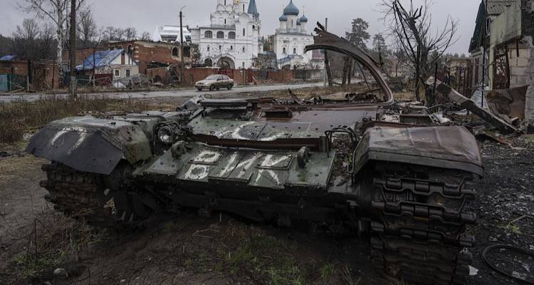 &Pi;&epsilon;&nu;&tau;ά&gamma;&omega;&nu;&omicron;: &Eta; &Rho;&omega;&sigma;ί&alpha; έ&chi;&alpha;&sigma;&epsilon; &pi;&iota;&theta;&alpha;&nu;ώ&sigmaf; &tau;&alpha; &mu;&iota;&sigma;ά &beta;&alpha;&rho;&iota;ά ά&rho;&mu;&alpha;&tau;&alpha; &mu;ά&chi;&eta;&sigmaf; &sigma;&tau;&eta;&nu; &Omicron;&upsilon;&kappa;&rho;&alpha;&nu;ί&alpha;