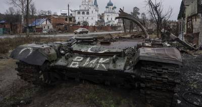 &Pi;&epsilon;&nu;&tau;ά&gamma;&omega;&nu;&omicron;: &Eta; &Rho;&omega;&sigma;ί&alpha; έ&chi;&alpha;&sigma;&epsilon; &pi;&iota;&theta;&alpha;&nu;ώ&sigmaf; &tau;&alpha; &mu;&iota;&sigma;ά &beta;&alpha;&rho;&iota;ά ά&rho;&mu;&alpha;&tau;&alpha; &mu;ά&chi;&eta;&sigmaf; &sigma;&tau;&eta;&nu; &Omicron;&upsilon;&kappa;&rho;&alpha;&nu;ί&alpha;