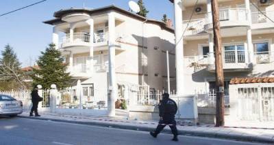 &Alpha;&upsilon;&tau;&omicron;&kappa;&tau;ό&nu;&eta;&sigma;&epsilon; &omicron; &delta;&omicron;&lambda;&omicron;&phi;ό&nu;&omicron;&sigmaf; &tau;&omicron;&upsilon; &tau;&rho;&iota;&pi;&lambda;&omicron;ύ &phi;&omicron;&nu;&iota;&kappa;&omicron;ύ &sigma;&tau;&omicron; &Omega;&rho;&alpha;&iota;ό&kappa;&alpha;&sigma;&tau;&rho;&omicron;