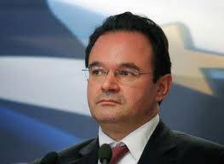 &Pi;&alpha;&pi;&alpha;&kappa;&omega;&nu;&sigma;&tau;&alpha;&nu;&tau;ί&nu;&omicron;&upsilon;: &Phi;έ&rho;&omega; &epsilon;&upsilon;&theta;ύ&nu;&eta; &gamma;&iota;&alpha; &tau;&omicron; &chi;&epsilon;&iota;&rho;&iota;&sigma;&mu;ό &tau;&eta;&sigmaf; &lambda;ί&sigma;&tau;&alpha;&sigmaf; &Lambda;&alpha;&gamma;&kappa;ά&rho;&nu;&tau;