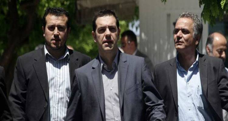 &Epsilon;&kappa;&tau;&alpha;&kappa;&tau;&eta; &sigma;ύ&sigma;&kappa;&epsilon;&psi;&eta; &sigma;&upsilon;&gamma;&kappa;&alpha;&lambda;&epsilon;ί &omicron; &Tau;&sigma;ί&pi;&rho;&alpha;&sigmaf; &sigma;&tau;&eta; &Beta;&omicron;&upsilon;&lambda;ή &mu;&epsilon; &kappa;&upsilon;&beta;&epsilon;&rho;&nu;&eta;&tau;&iota;&kappa;ά &kappa;&alpha;&iota; &kappa;&omicron;&mu;&mu;&alpha;&tau;&iota;&kappa;ά &sigma;&tau;&epsilon;&lambda;έ&chi;&eta;