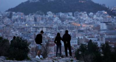 &Kappa;&rho;ί&sigma;&iota;&mu;&omicron; 48&omega;&rho;&omicron; &gamma;&iota;&alpha; &nu;έ&alpha; &mu;έ&tau;&rho;&alpha;, &mu;&epsilon;&tau;ά &tau;&alpha; 1.261 &kappa;&rho;&omicron;ύ&sigma;&mu;&alpha;&tau;&alpha; | &Sigma;&tau;&omicron; &tau;&rho;&alpha;&pi;έ&zeta;&iota; &alpha;&pi;&alpha;&gamma;ό&rho;&epsilon;&upsilon;&sigma;&eta; &kappa;&upsilon;&kappa;&lambda;&omicron;&phi;&omicron;&rho;ί&alpha;&sigmaf; &pi;&rho;&iota;&nu; &tau;&iota;&sigmaf; 21:00 &sigma;&tau;&eta;&nu; &Alpha;&tau;&tau;&iota;&kappa;ή