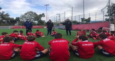 &Omicron; &Omicron;&lambda;&upsilon;&mu;&pi;&iota;&alpha;&kappa;ό&sigmaf; &alpha;&nu;&alpha;&kappa;&omicron;ί&nu;&omega;&sigma;&epsilon; &tau;&alpha; Elite Scouting Camps &sigma;&epsilon; &Lambda;ή&mu;&nu;&omicron; &kappa;&alpha;&iota; &Rho;ό&delta;&omicron;