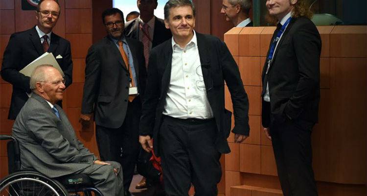 &Tau;&epsilon;&lambda;&iota;&kappa;ό &pi;&alpha;&zeta;ά&rho;&iota; &Tau;&sigma;&alpha;&kappa;&alpha;&lambda;ώ&tau;&omicron;&upsilon; - &Tau;&rho;ό&iota;&kappa;&alpha;&sigmaf; &pi;&rho;&iota;&nu; &tau;&omicron; Eurogroup