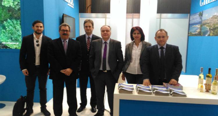 &Eta; &Pi;&epsilon;&rho;&iota;&phi;έ&rho;&epsilon;&iota;&alpha; &Beta;&omicron;&rho;&epsilon;ί&omicron;&upsilon; &Alpha;&iota;&gamma;&alpha;ί&omicron;&upsilon; &sigma;&tau;&iota;&sigmaf; &tau;&omicron;&upsilon;&rho;&iota;&sigma;&tau;&iota;&kappa;έ&sigmaf; &epsilon;&kappa;&theta;έ&sigma;&epsilon;&iota;&sigmaf; &tau;&omicron;&upsilon; &Beta;&omicron;&upsilon;&kappa;&omicron;&upsilon;&rho;&epsilon;&sigma;&tau;ί&omicron;&upsilon; &kappa;&alpha;&iota; &tau;&omicron;&upsilon; &Beta;&epsilon;&lambda;&iota;&gamma;&rho;&alpha;&delta;ί&omicron;&upsilon;