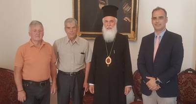 &Epsilon;&pi;ί&tau;&iota;&mu;&omicron;&sigmaf; &Pi;&rho;ό&epsilon;&delta;&rho;&omicron;&sigmaf; &tau;&omicron;&upsilon; &laquo;&Kappa;&alpha;&lambda;ό&sigmaf; &Sigma;&alpha;&mu;&alpha;&rho;&epsilon;ί&tau;&eta;&sigmaf;&raquo; &omicron; &Mu;&eta;&tau;&rho;&omicron;&pi;&omicron;&lambda;ί&tau;&eta;&sigmaf; &Lambda;ή&mu;&nu;&omicron;&upsilon;