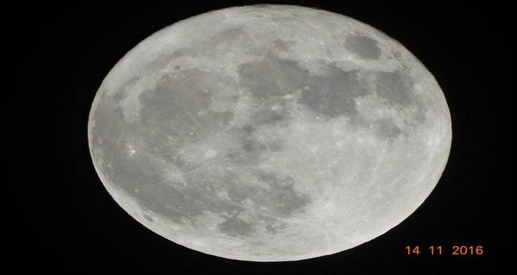 &Epsilon;&nu;&tau;&upsilon;&pi;&omega;&sigma;ί&alpha;&sigma;&epsilon; &eta; &upsilon;&pi;&epsilon;&rho; - &pi;&alpha;&nu;&sigma;έ&lambda;&eta;&nu;&omicron;&sigmaf; &pi;ά&nu;&omega; &alpha;&pi;ό &tau;&eta; &Lambda;ή&mu;&nu;&omicron; (photos)