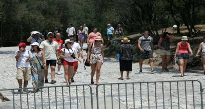 &Omicron;&iota; &kappa;&rho;&alpha;&tau;ή&sigma;&epsilon;&iota;&sigmaf; &tau;&eta;&sigmaf; &tau;&epsilon;&lambda;&epsilon;&upsilon;&tau;&alpha;ί&alpha;&sigmaf; &sigma;&tau;&iota;&gamma;&mu;ή&sigmaf; &mu;&pi;&omicron;&rho;&omicron;ύ&nu; &nu;&alpha; &alpha;&nu;&alpha;&tau;&rho;έ&psi;&omicron;&upsilon;&nu; &tau;&omicron; &kappa;&alpha;&kappa;ό &xi;&epsilon;&kappa;ί&nu;&eta;&mu;&alpha; &tau;&eta;&sigmaf; &sigma;&epsilon;&zeta;ό&nu;
