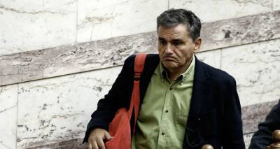 &Eta; &laquo;&tau;&rho;ύ&pi;&alpha;&raquo; &sigma;&tau;&alpha; έ&sigma;&omicron;&delta;&alpha; &phi;έ&rho;&nu;&epsilon;&iota; &pi;&iota;&omicron; &kappa;&omicron;&nu;&tau;ά &tau;&omicron;&nu; &epsilon;&phi;&iota;ά&lambda;&tau;&eta; &tau;&omega;&nu; &nu;έ&omega;&nu; &mu;έ&tau;&rho;&omega;&nu;