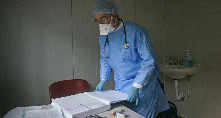 Κορωνοϊός: Στα 286 τα νέα κρούσματα, τα 163 στην Αττική | 63 οι διασωληνωμένοι