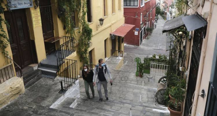 Lockdown: &Alpha;&nu;&omicron;&iota;&gamma;&mu;&alpha; &lambda;&iota;&alpha;&nu;&epsilon;&mu;&pi;&omicron;&rho;ί&omicron;&upsilon; &sigma;&tau;&alpha; &tau;έ&lambda;&eta; &tau;&omicron;&upsilon; &mu;ή&nu;&alpha; &mu;&epsilon; SMS | &Tau;&iota; &theta;&alpha; &gamma;ί&nu;&epsilon;&iota; &mu;&epsilon; &sigma;&chi;&omicron;&lambda;&epsilon;ί&alpha;, &epsilon;&sigma;&tau;ί&alpha;&sigma;&eta;, &tau;&omicron;&upsilon;&rho;&iota;&sigma;&mu;ό