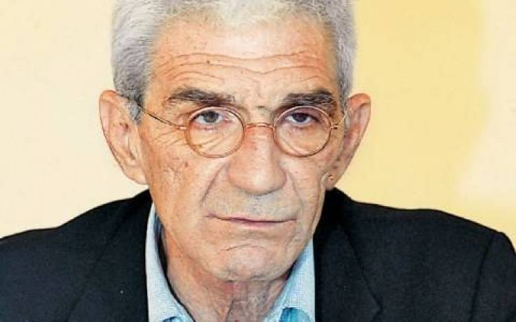 &Epsilon;&iota;&mu;&alpha;&iota; &pi;&alpha;&rho;ώ&nu; &sigma;&tau;&eta;&nu; &alpha;&nu;&alpha;&sigma;ύ&nu;&theta;&epsilon;&sigma;&eta; &tau;&eta;&sigmaf; &Kappa;&epsilon;&nu;&tau;&rho;&omicron;-&alpha;&rho;&iota;&sigma;&tau;&epsilon;&rho;ά&sigmaf;