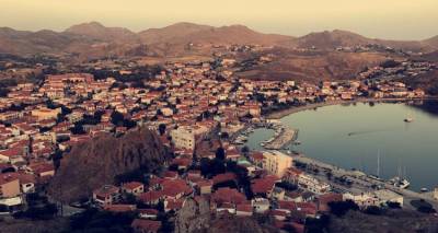 10+1 &lambda;ό&gamma;&omicron;&iota; &gamma;&iota;&alpha; &nu;&alpha; &epsilon;&kappa;&pi;&lambda;&alpha;&gamma;&epsilon;ί&tau;&epsilon; &alpha;&pi;ό &tau;&eta; &Lambda;ή&mu;&nu;&omicron;! (photos)