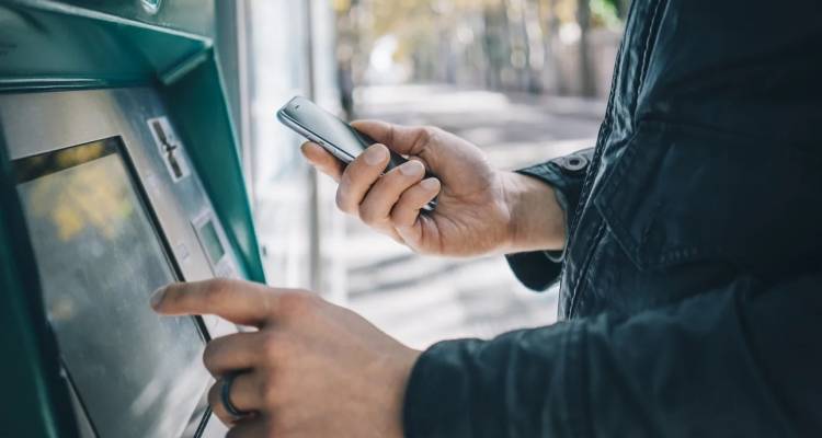 &Tau;&iota; &alpha;&lambda;&lambda;ά&zeta;&epsilon;&iota; &alpha;&pi;ό &tau;&eta; &Delta;&epsilon;&upsilon;&tau;έ&rho;&alpha; &sigma;&tau;&iota;&sigmaf; &alpha;&nu;&alpha;&lambda;ή&psi;&epsilon;&iota;&sigmaf; &alpha;&pi;ό &tau;&alpha; &Alpha;&Tau;&Mu; &tau;&rho;&alpha;&pi;&epsilon;&zeta;ώ&nu; | Ό&sigma;&alpha; &pi;&rho;έ&pi;&epsilon;&iota; &nu;&alpha; &gamma;&nu;&omega;&rho;ί&zeta;&omicron;&upsilon;&nu; &omicron;&iota; &pi;&omicron;&lambda;ί&tau;&epsilon;&sigmaf;
