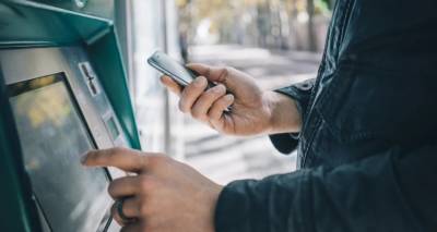 &Tau;&iota; &alpha;&lambda;&lambda;ά&zeta;&epsilon;&iota; &alpha;&pi;ό &tau;&eta; &Delta;&epsilon;&upsilon;&tau;έ&rho;&alpha; &sigma;&tau;&iota;&sigmaf; &alpha;&nu;&alpha;&lambda;ή&psi;&epsilon;&iota;&sigmaf; &alpha;&pi;ό &tau;&alpha; &Alpha;&Tau;&Mu; &tau;&rho;&alpha;&pi;&epsilon;&zeta;ώ&nu; | Ό&sigma;&alpha; &pi;&rho;έ&pi;&epsilon;&iota; &nu;&alpha; &gamma;&nu;&omega;&rho;ί&zeta;&omicron;&upsilon;&nu; &omicron;&iota; &pi;&omicron;&lambda;ί&tau;&epsilon;&sigmaf;