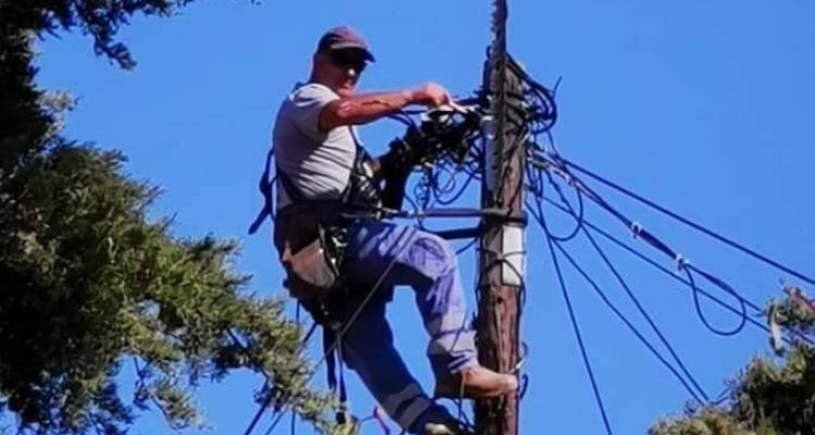 &Delta;&iota;&alpha;&kappa;&omicron;&pi;έ&sigmaf; &rho;&epsilon;ύ&mu;&alpha;&tau;&omicron;&sigmaf; &sigma;&epsilon; Ά&gamma;&iota;&omicron; &Delta;&eta;&mu;ή&tau;&rho;&iota;&omicron; &kappa;&alpha;&iota; &Theta;ά&nu;&omicron;&sigmaf;