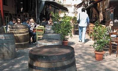 Ξεκινάει η διαδικασία χορήγησης άδειας απο το Δήμο Λήμνου για την τοποθέτηση τραπεζοκαθισμάτων  σε κοινόχρηστους χώρους