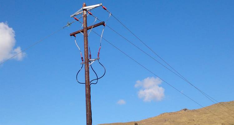 &Delta;&iota;&alpha;&kappa;&omicron;&pi;έ&sigmaf; &rho;&epsilon;ύ&mu;&alpha;&tau;&omicron;&sigmaf; &sigma;&epsilon; &chi;&omega;&rho;&iota;ά &tau;&eta;&sigmaf; &Lambda;ή&mu;&nu;&omicron;&upsilon; &tau;&eta;&nu; &epsilon;&pi;ό&mu;&epsilon;&nu;&eta; &epsilon;&beta;&delta;&omicron;&mu;ά&delta;&alpha;