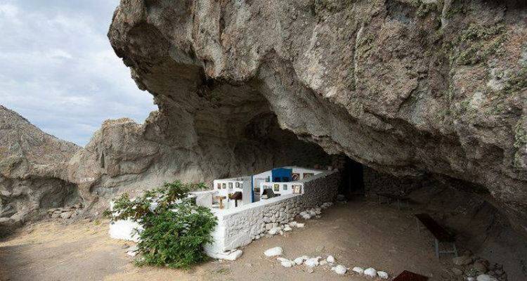 H &Pi;&alpha;&nu;&alpha;&gamma;&iota;ά &Kappa;&alpha;&kappa;&alpha;&beta;&iota;ώ&tau;&iota;&sigma;&sigma;&alpha; &tau;&eta;&sigmaf; &Lambda;ή&mu;&nu;&omicron;&upsilon; &sigma;&tau;&omicron; TOP20 &mu;&epsilon; &tau;&alpha; &omicron;&mu;&omicron;&rho;&phi;ό&tau;&epsilon;&rho;&alpha; &sigma;&eta;&mu;&epsilon;ί&alpha; &tau;&omega;&nu; &Epsilon;&lambda;&lambda;&eta;&nu;&iota;&kappa;ώ&nu; &nu;&eta;&sigma;&iota;ώ&nu;