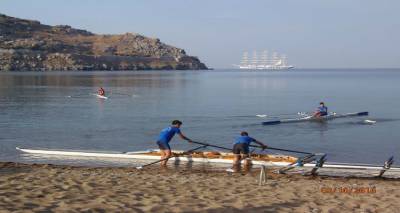 &Omicron; &Nu;&Omicron;&Lambda; &tau;ί&mu;&eta;&sigma;&epsilon; &tau;&eta;&nu; &Pi;&alpha;&nu;&epsilon;&lambda;&lambda;ή&nu;&iota;&alpha; &eta;&mu;έ&rho;&alpha; &Alpha;&theta;&lambda;&eta;&tau;&iota;&sigma;&mu;&omicron;ύ | &Epsilon;&pi;ί&delta;&epsilon;&iota;&xi;&eta; &kappa;&omega;&pi;&eta;&lambda;&alpha;&sigma;ί&alpha;&sigmaf; &sigma;&tau;&omicron; &Gamma;&upsilon;&mu;&nu;ά&sigma;&iota;&omicron; &kappa;&alpha;&iota; &tau;&omicron; &Lambda;ύ&kappa;&epsilon;&iota;&omicron; &Mu;ύ&rho;&iota;&nu;&alpha;&sigmaf; (photos)