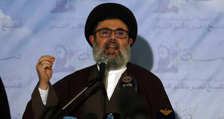 &Nu;&epsilon;&kappa;&rho;ό&sigmaf; &kappa;&alpha;&iota; &omicron; &delta;&iota;ά&delta;&omicron;&chi;&omicron;&sigmaf; &tau;&omicron;&upsilon; &Nu;&alpha;&sigma;&rho;ά&lambda;&alpha; &sigma;&tau;&eta;&nu; &eta;&gamma;&epsilon;&sigma;ί&alpha; &tau;&eta;&sigmaf; &Chi;&epsilon;&zeta;&mu;&pi;&omicron;&lambda;ά&chi; &mu;&epsilon;&tau;ά &alpha;&pi;ό &iota;&sigma;&rho;&alpha;&eta;&lambda;&iota;&nu;ό &beta;&omicron;&mu;&beta;&alpha;&rho;&delta;&iota;&sigma;&mu;ό &sigma;&tau;&eta; &Beta;&eta;&rho;&upsilon;&tau;ό, &lambda;έ&nu;&epsilon; &alpha;&rho;&alpha;&beta;&iota;&kappa;ά &Mu;&Mu;&Epsilon;