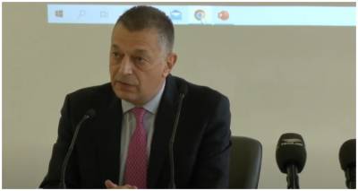 &Alpha;&lambda;&kappa;&iota;&beta;&iota;ά&delta;&eta;&sigmaf; &Sigma;&tau;&epsilon;&phi;&alpha;&nu;ή&sigmaf;: &laquo;&Delta;&epsilon;&nu; &theta;&alpha; &epsilon;ί&mu;&alpha;&iota; &upsilon;&pi;&omicron;&psi;ή&phi;&iota;&omicron;&sigmaf;&raquo;