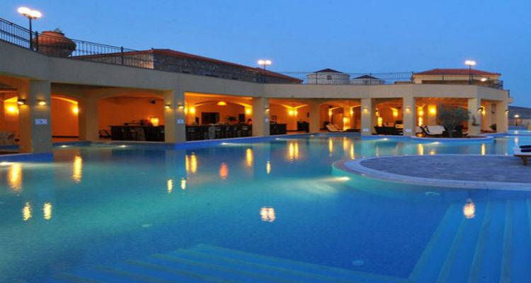 &Beta;&rho;ά&beta;&epsilon;&upsilon;&sigma;&eta; &sigma;&tau;&alpha; Tourism Awards 2016 &gamma;&iota;&alpha; &tau;&omicron; Varos Village Hotel