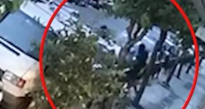&laquo;&Pi;&epsilon;&rho;ί&mu;&epsilon;&nu;&alpha; &pi;ό&tau;&epsilon; &theta;&alpha; &mu;&epsilon; &mu;&alpha;&chi;&alpha;&iota;&rho;ώ&sigma;&omicron;&upsilon;&nu;&raquo;: &Sigma;&omicron;&kappa;ά&rho;&epsilon;&iota; &eta; &omicron;&iota;&kappa;&iota;&alpha;&kappa;ή &beta;&omicron;&eta;&theta;ό&sigmaf; &pi;&omicron;&upsilon; &beta;&alpha;&sigma;ά&nu;&iota;&zeta;&alpha;&nu; &lambda;&eta;&sigma;&tau;έ&sigmaf; &sigma;&tau;&omicron;&nu; Ά&gamma;&iota;&omicron; &Pi;&alpha;&nu;&tau;&epsilon;&lambda;&epsilon;ή&mu;&omicron;&nu;&alpha;