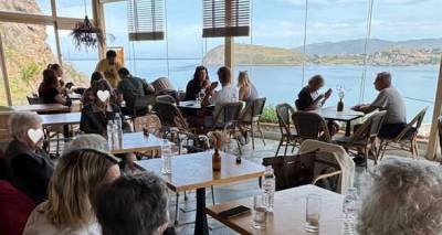 Λήμνος: Μια ανάσα ήλιου και θάλασσας για τους φιλοξενούμενους του Γηροκομείου