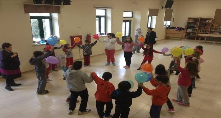 Η ομάδα «Happy Times in Lemnos» μοίρασε χαμόγελα στην Ατσική (photos)