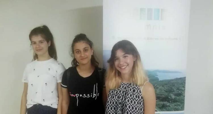 «Terra Lemnia»: Βραβεύτηκε για το διήγημά της η μαθήτρια του Γυμνασίου Μούδρου Σταυρούλα-Μαρία Στενού (photos)