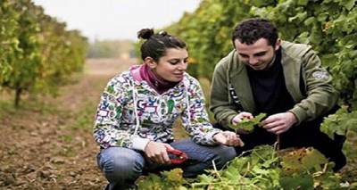 &Lambda;ή&mu;&nu;&omicron;&sigmaf;: &ldquo;&Pi;έ&phi;&tau;&epsilon;&iota;&rdquo; &tau;&omicron; &pi;&rho;&iota;&mu; &sigma;&tau;&omicron;&upsilon;&sigmaf; &Nu;έ&omicron;&upsilon;&sigmaf; &Alpha;&gamma;&rho;ό&tau;&epsilon;&sigmaf;