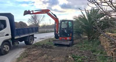 &Lambda;ή&mu;&nu;&omicron;&sigmaf;: &Kappa;&alpha;&theta;&alpha;&rho;ί&sigma;&tau;&eta;&kappa;&alpha;&nu; &tau;&alpha; &rho;έ&mu;&alpha;&tau;&alpha; &sigma;&tau;&eta;&nu; &Kappa;&omicron;&iota;&nu;ό&tau;&eta;&tau;&alpha; &Kappa;&alpha;&lambda;&lambda;&iota;&theta;έ&alpha;&sigmaf; (photos)