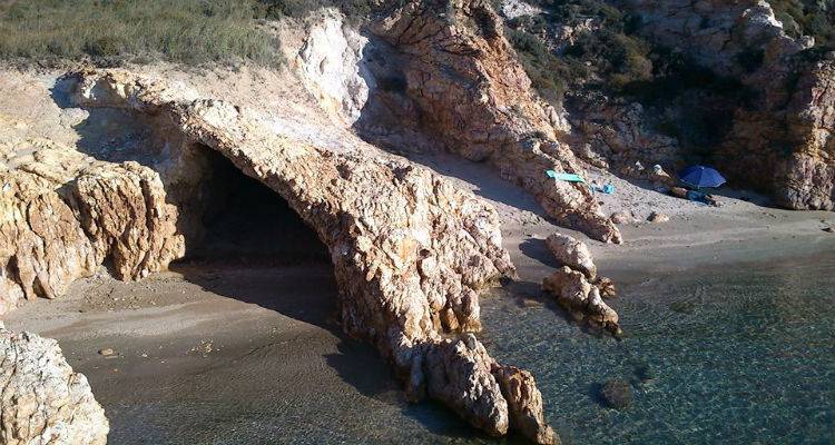 Το Κυπριακό «Ρεπόρτερ online» προτείνει Λήμνο για τις φετινές διακοπές
